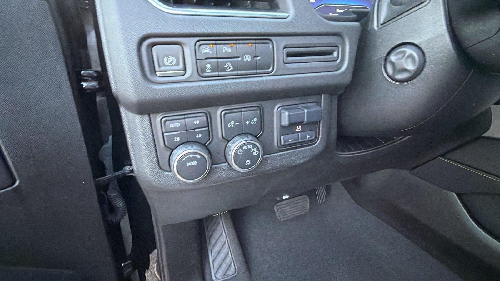 Used 2023 Chevrolet Tahoe Premier w/ Max Trailering Package AWD/4WD image 29