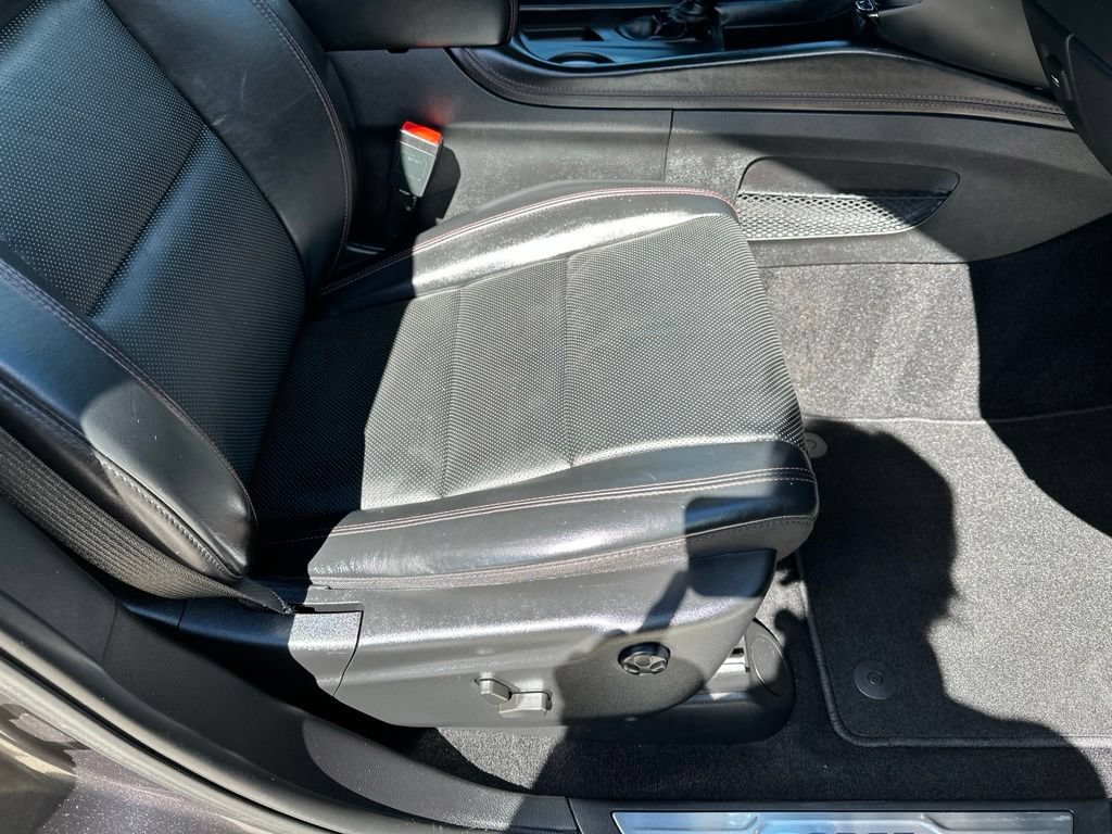 Used 2021 Dodge Durango R/T w/ Tow 'N Go Group AWD/4WD image 15