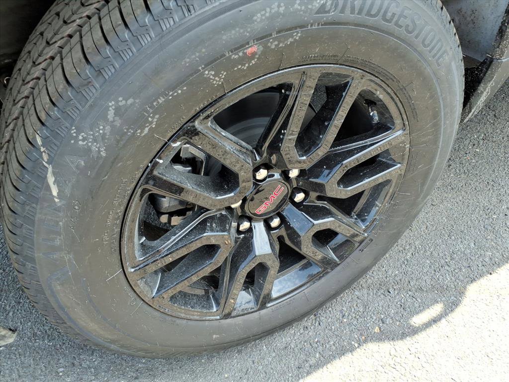 New 2026 GMC Sierra 1500 Elevation image 8