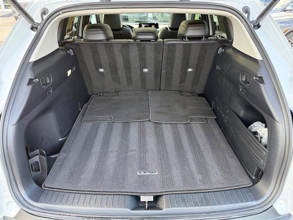 Used 2025 MAZDA CX-50 2.5 Hybrid w/ Cargo Package image 35