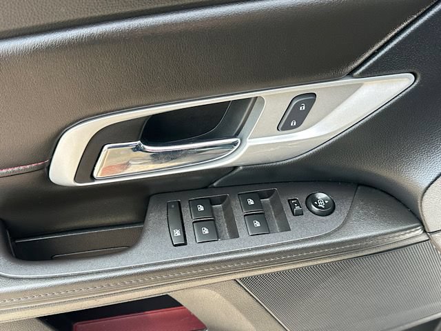 Used 2017 GMC Terrain SLT w/ Open Road Package FWD image 17