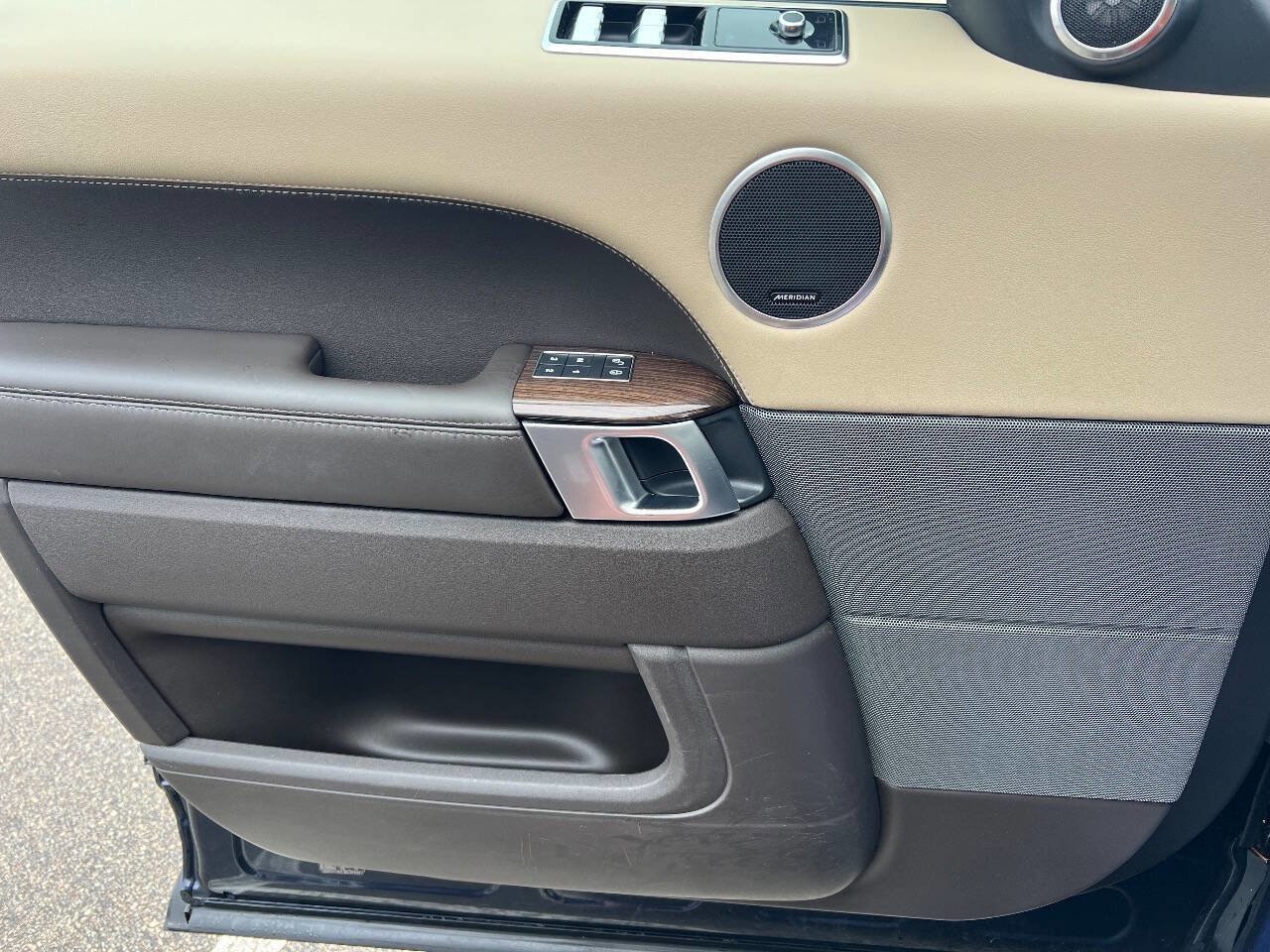 Used 2019 Land Rover Range Rover Sport HSE image 23