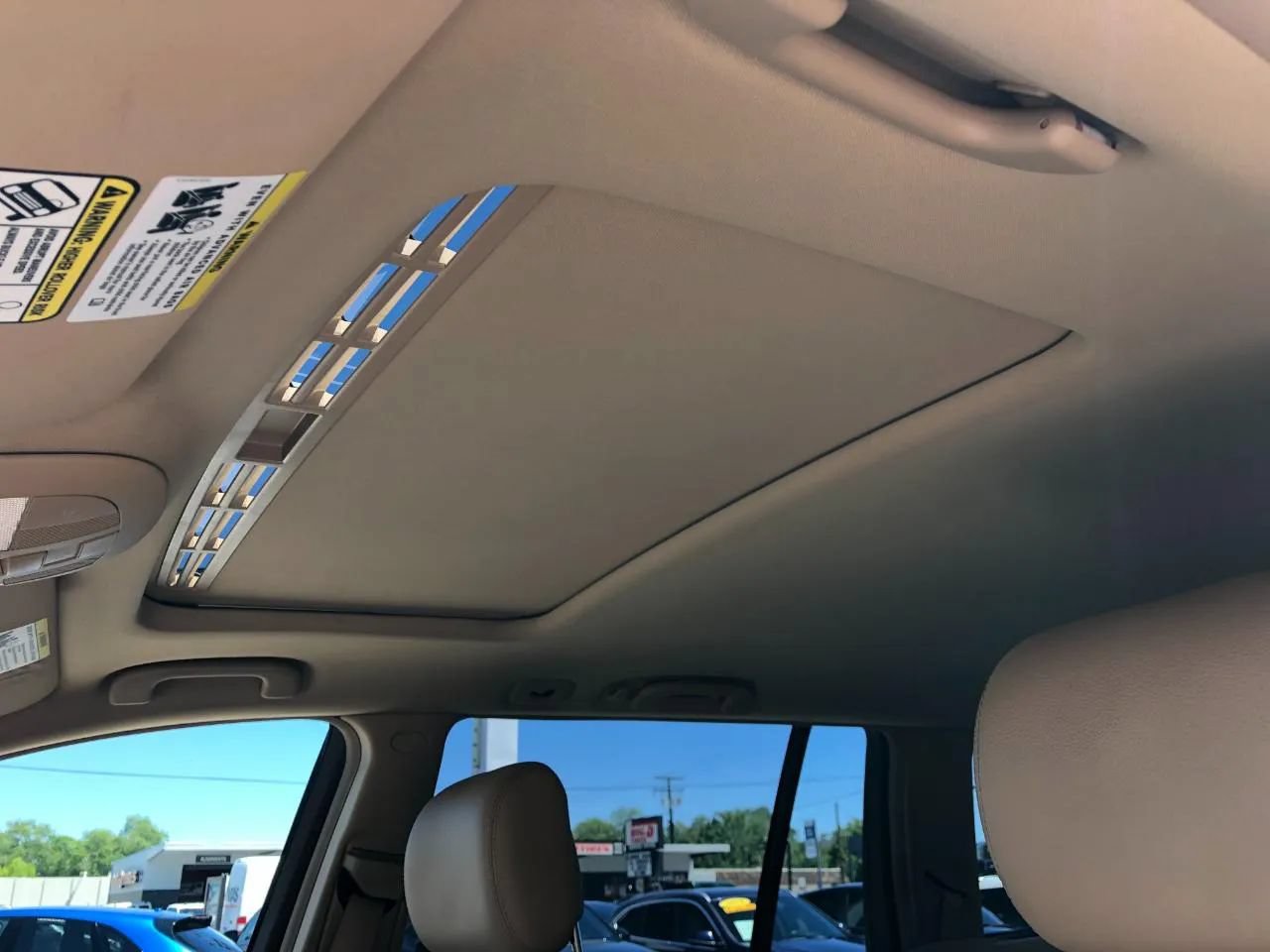 Used 2010 Mercedes-Benz GL 450 4MATIC image 21