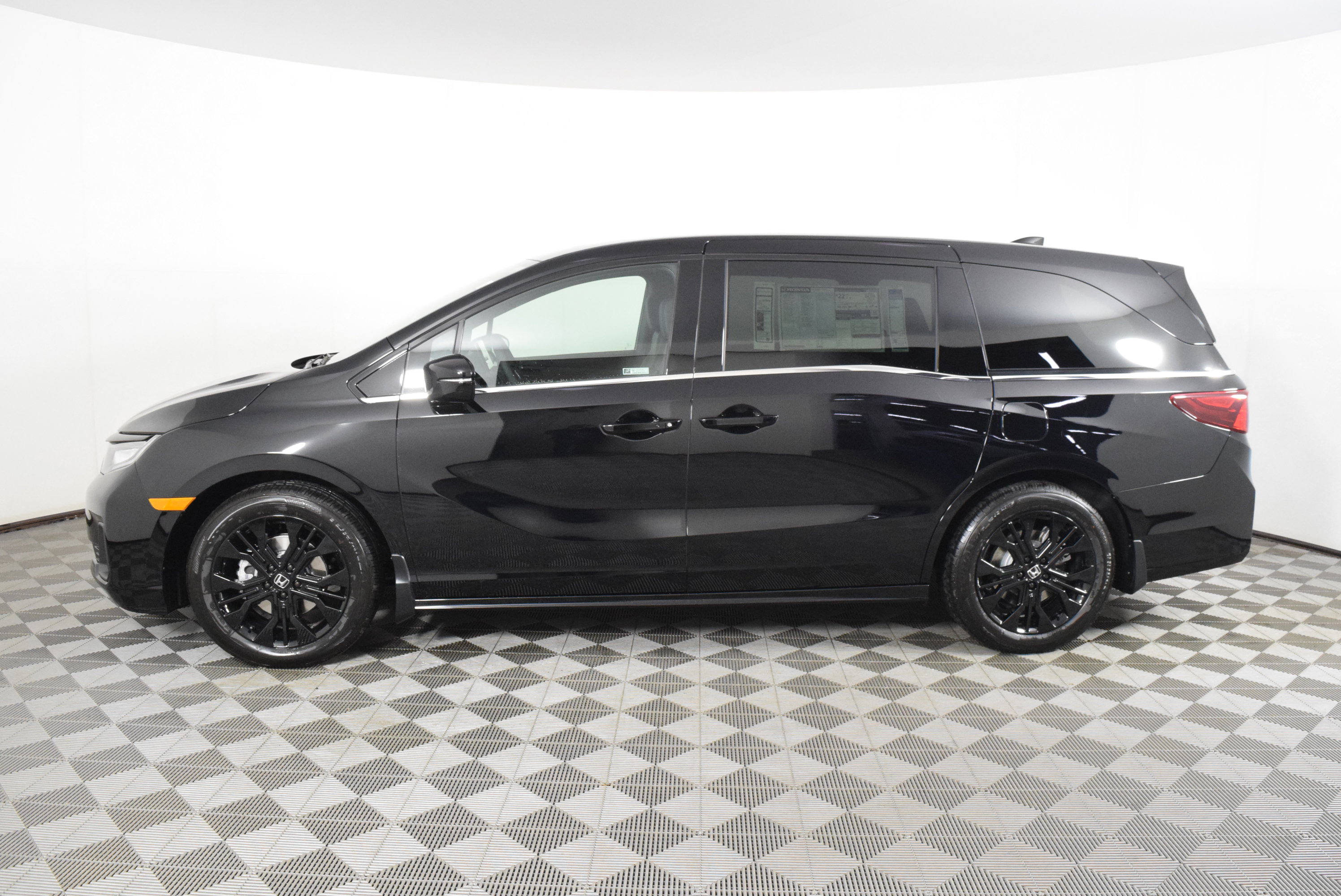 New 2026 Honda Odyssey Sport-L image 9