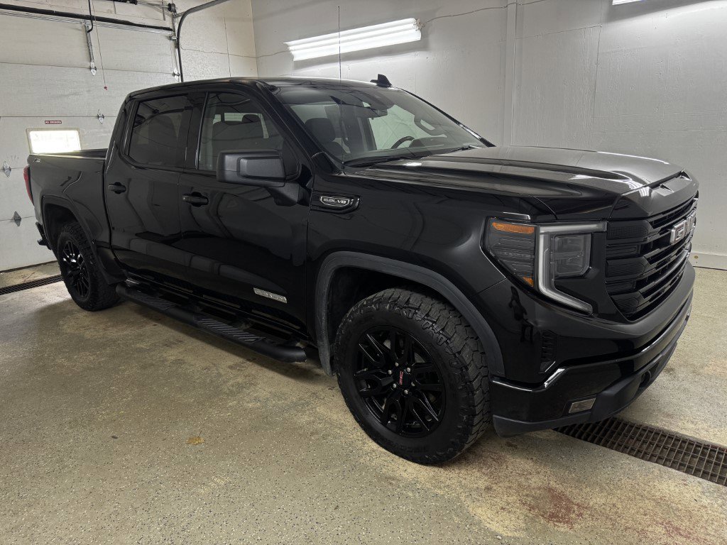 Used 2025 GMC Sierra 1500 Elevation w/ Preferred Package