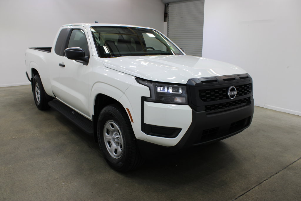 Used 2026 Nissan Frontier S RWD image 6