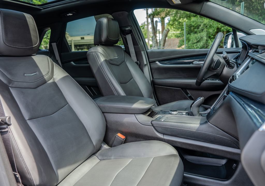 Used 2024 Cadillac XT5 Premium Luxury FWD image 22