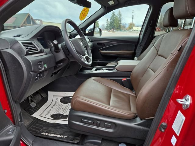 Used 2024 Honda Passport EX-L image 3