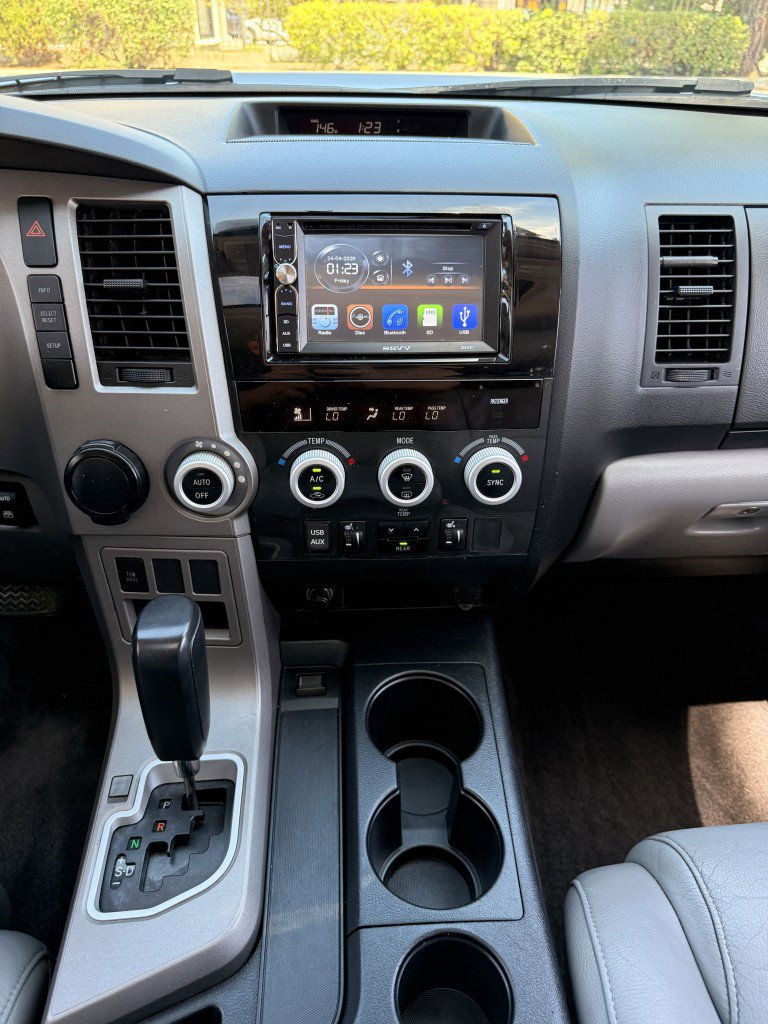 Used 2012 Toyota Sequoia SR5 w/ Premium Pkg RWD image 25
