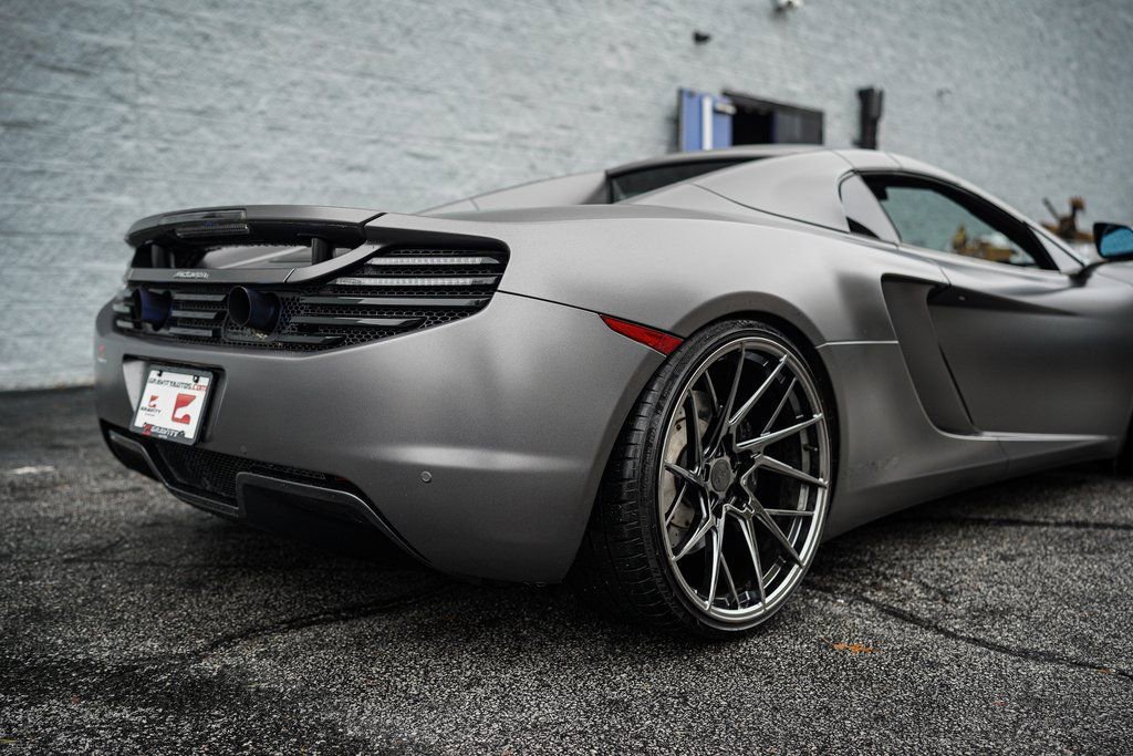 Used 2013 McLaren MP4-12C Spider image 15