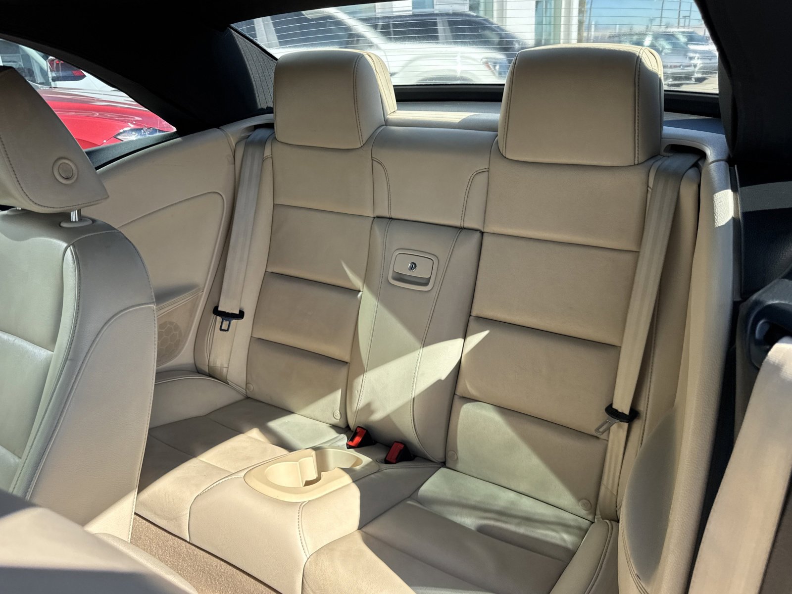 Used 2012 Volkswagen Eos Lux image 18