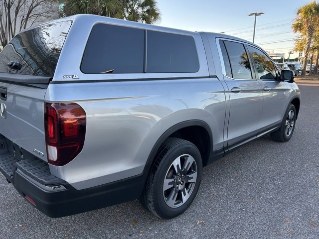 Used 2017 Honda Ridgeline RTL-T image 2