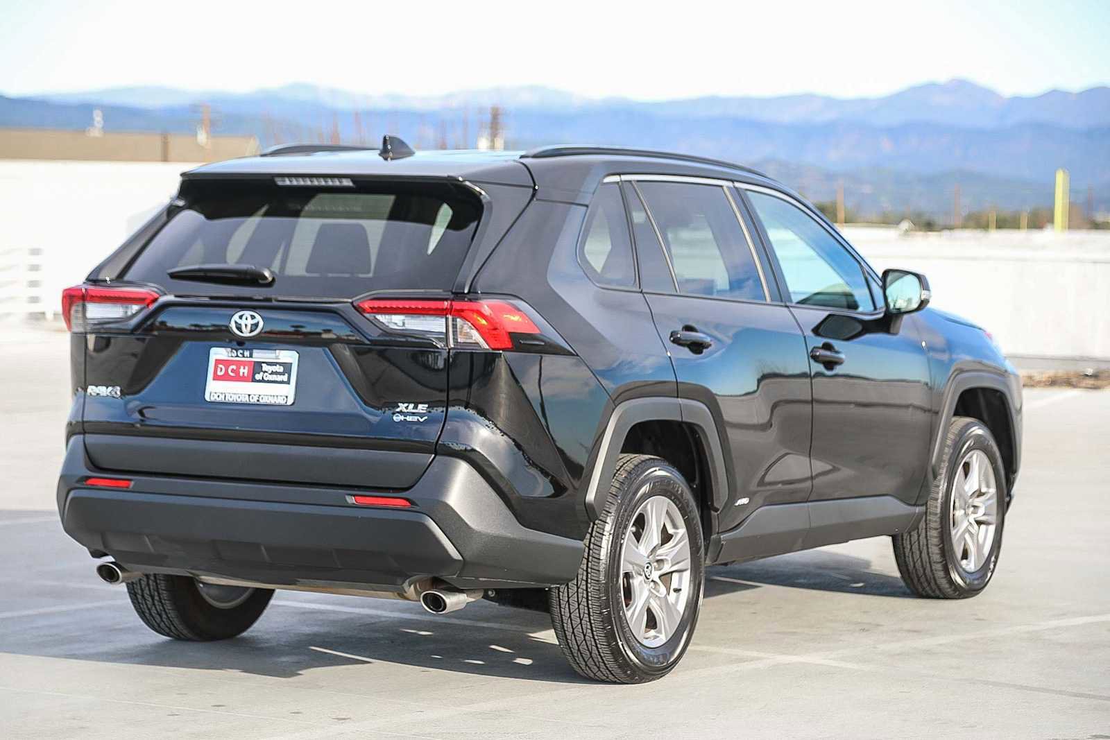 Certified 2025 Toyota RAV4 XLE image 6