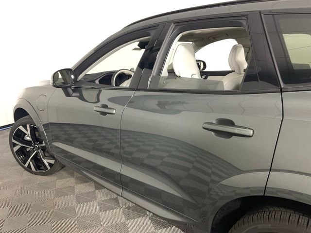 New 2026 Volvo XC60 T8 Ultra image 36
