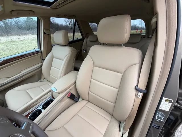 Used 2010 Mercedes-Benz ML 350 4MATIC image 22
