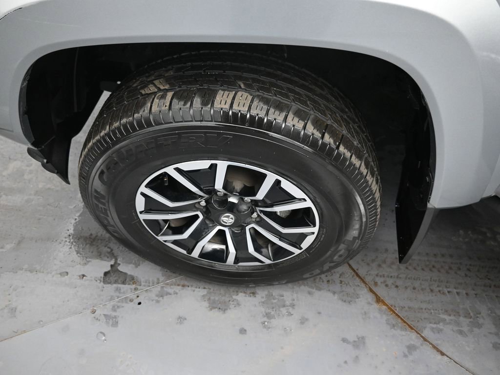 Used 2023 Toyota Tacoma TRD Sport image 35
