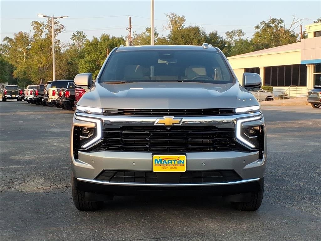 New 2026 Chevrolet Suburban LS w/ Max Trailering Package image 5