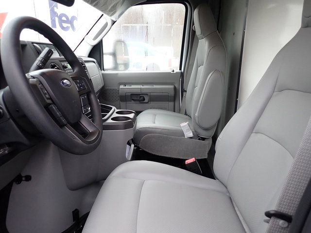 New 2026 Ford E-350 and Econoline 350 Super Duty w/ Power Equipment Group RWD image 15