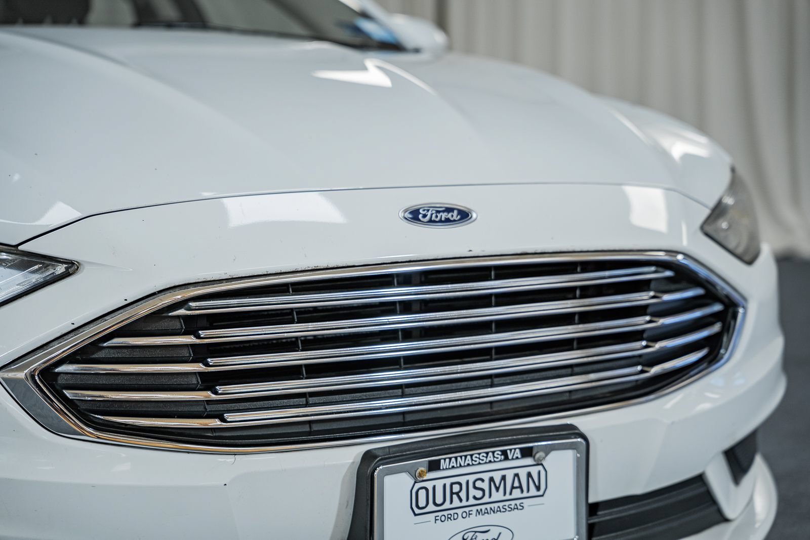 Used 2017 Ford Fusion SE FWD image 13