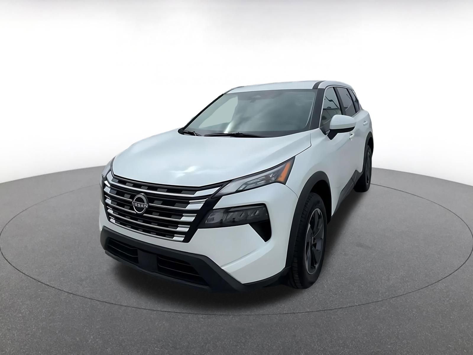 Used 2025 Nissan Rogue SV image 7