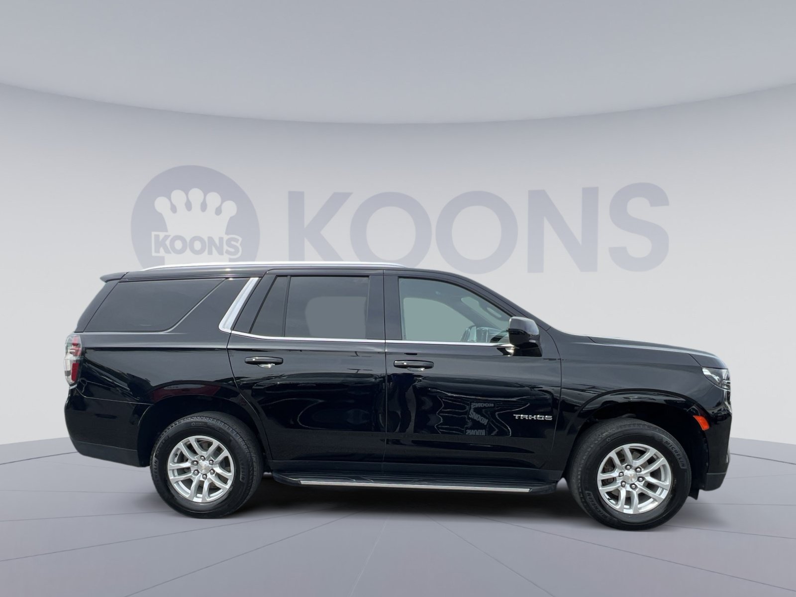 Used 2024 Chevrolet Tahoe LT AWD/4WD image 17
