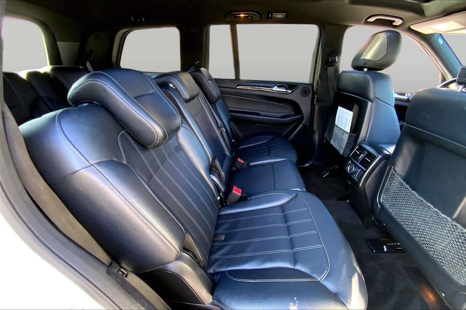 Used 2019 Mercedes-Benz GLS 450 4MATIC image 21