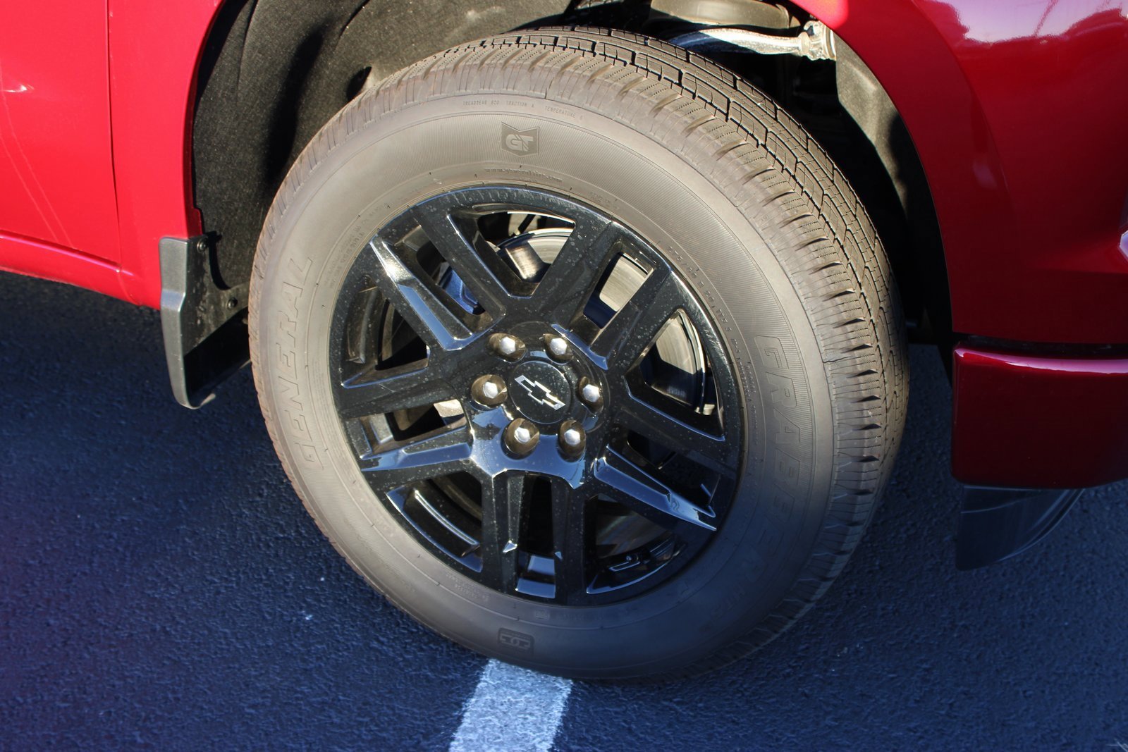 New 2025 Chevrolet Silverado 1500 RST w/ LPO, Dark Essentials Package image 24