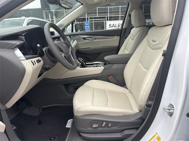 New 2025 Cadillac XT5 Premium Luxury w/ Technology Package image 9