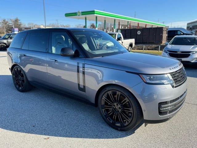 New 2026 Land Rover Range Rover Long Wheelbase SE image 3