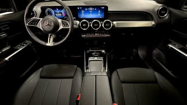 Certified 2026 Mercedes-Benz GLB 250 4MATIC image 6