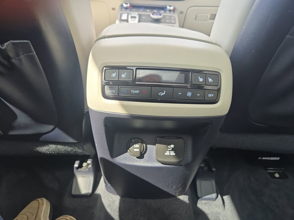 Used 2024 Hyundai Palisade Limited image 17