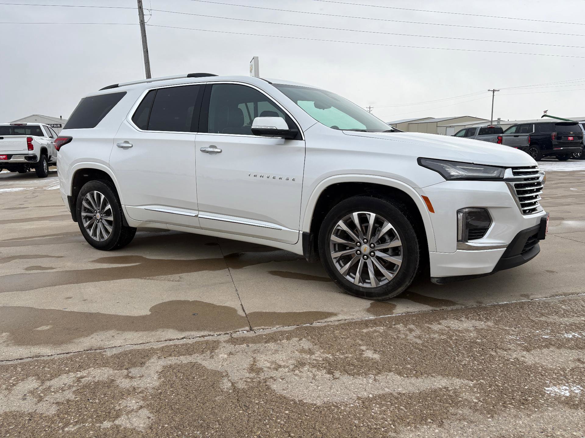 Used 2023 Chevrolet Traverse Premier w/ LPO, Floor Liner Package image 8