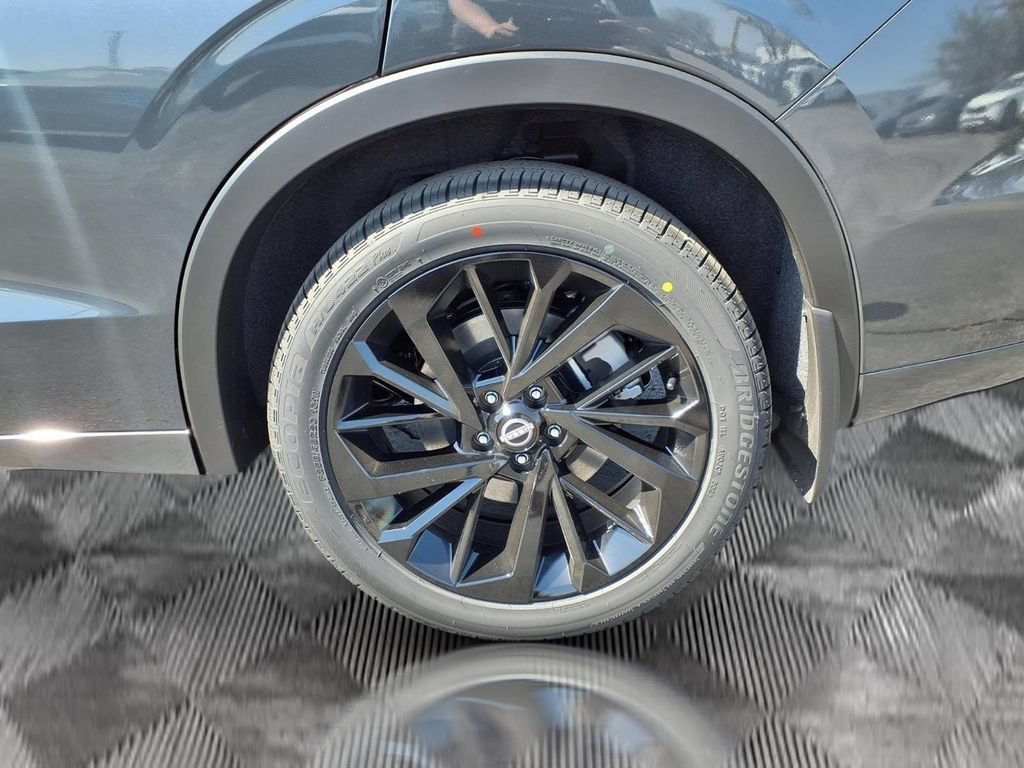 New 2026 Nissan Rogue Platinum AWD/4WD image 21