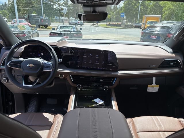 New 2026 Chevrolet Suburban High Country AWD/4WD image 15
