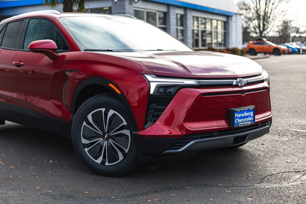 New 2026 Chevrolet Blazer EV LT FWD video 3