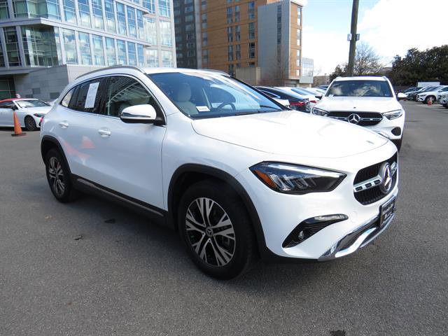 Used 2025 Mercedes-Benz GLA 250 4MATIC image 5