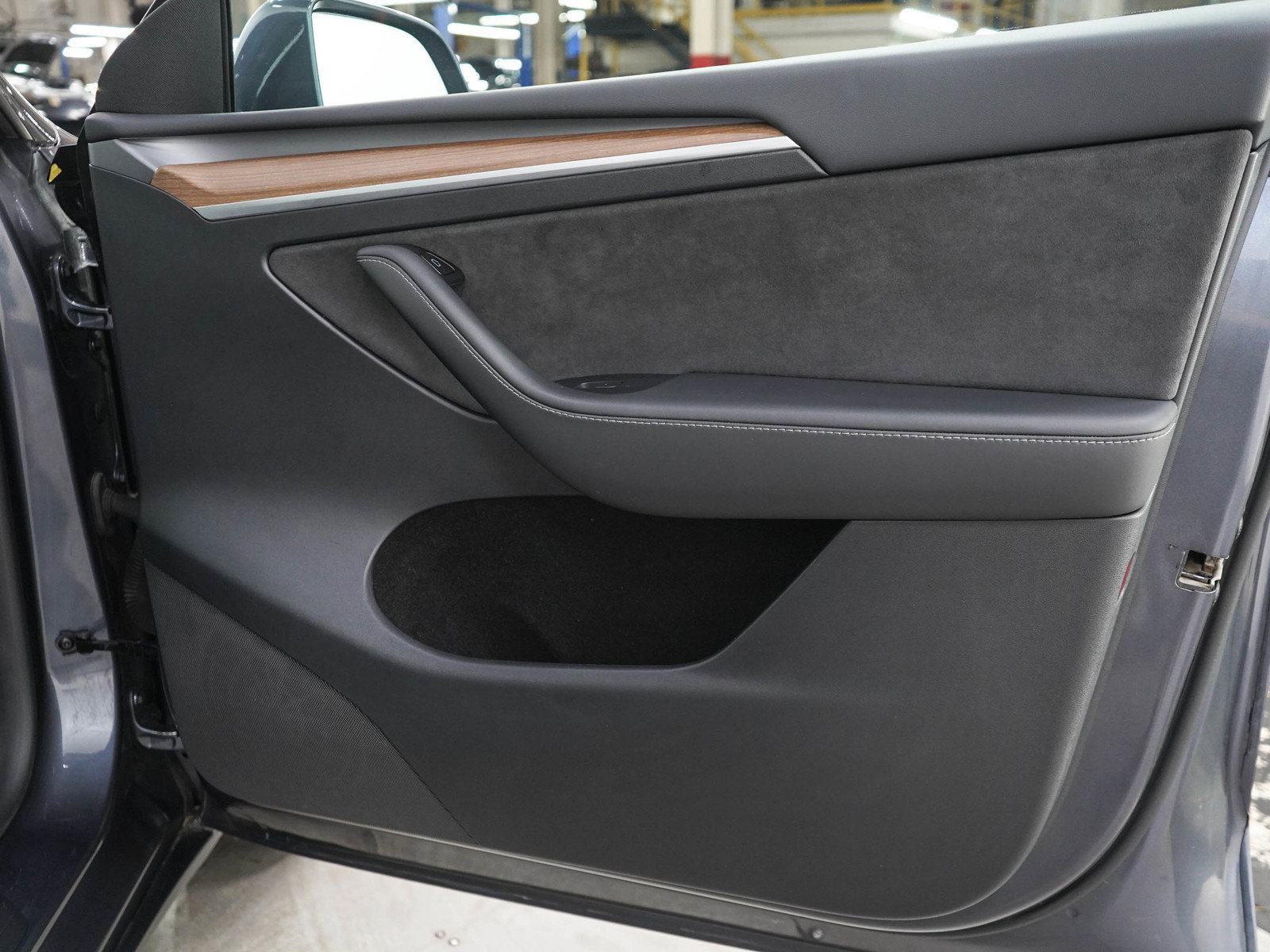 Used 2023 Tesla Model Y Long Range AWD/4WD image 9