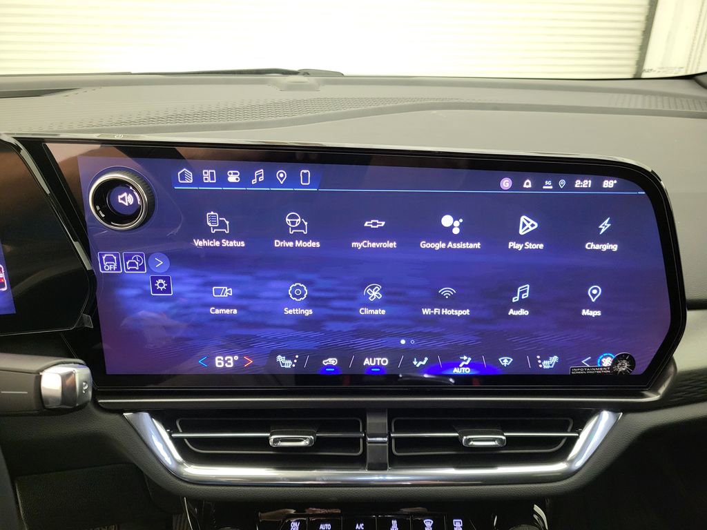 New 2026 Chevrolet Equinox EV LT image 6