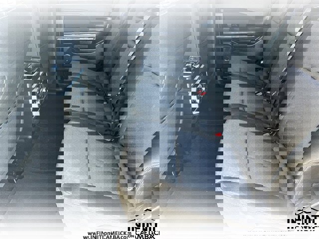 Used 2019 Ford Expedition XLT image 18