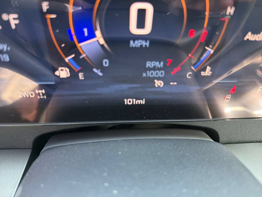 New 2026 Chevrolet Traverse LT w/ Sun and Wheel Package AWD/4WD image 17