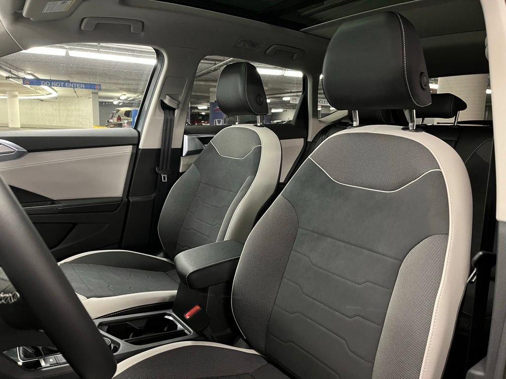 New 2026 Volkswagen Taos SE AWD/4WD image 19