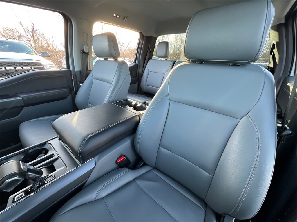 Used 2025 Ford F150 Lightning Flash image 25