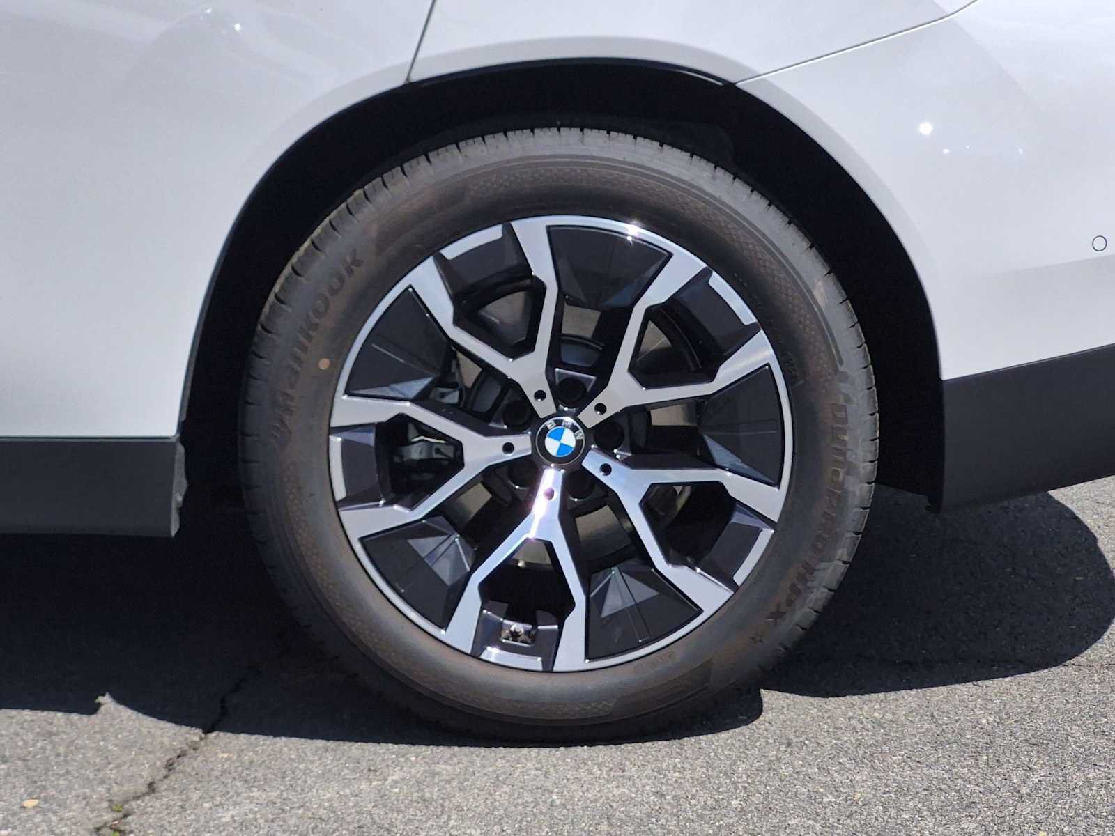 Used 2026 BMW X3 xDrive30i w/ Convenience Package AWD/4WD image 13