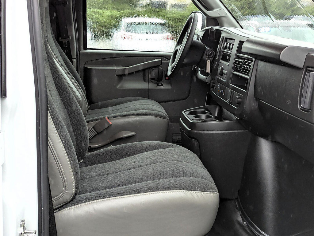 Certified 2025 Chevrolet Express 2500 w/ Driver Convenience Package RWD image 41