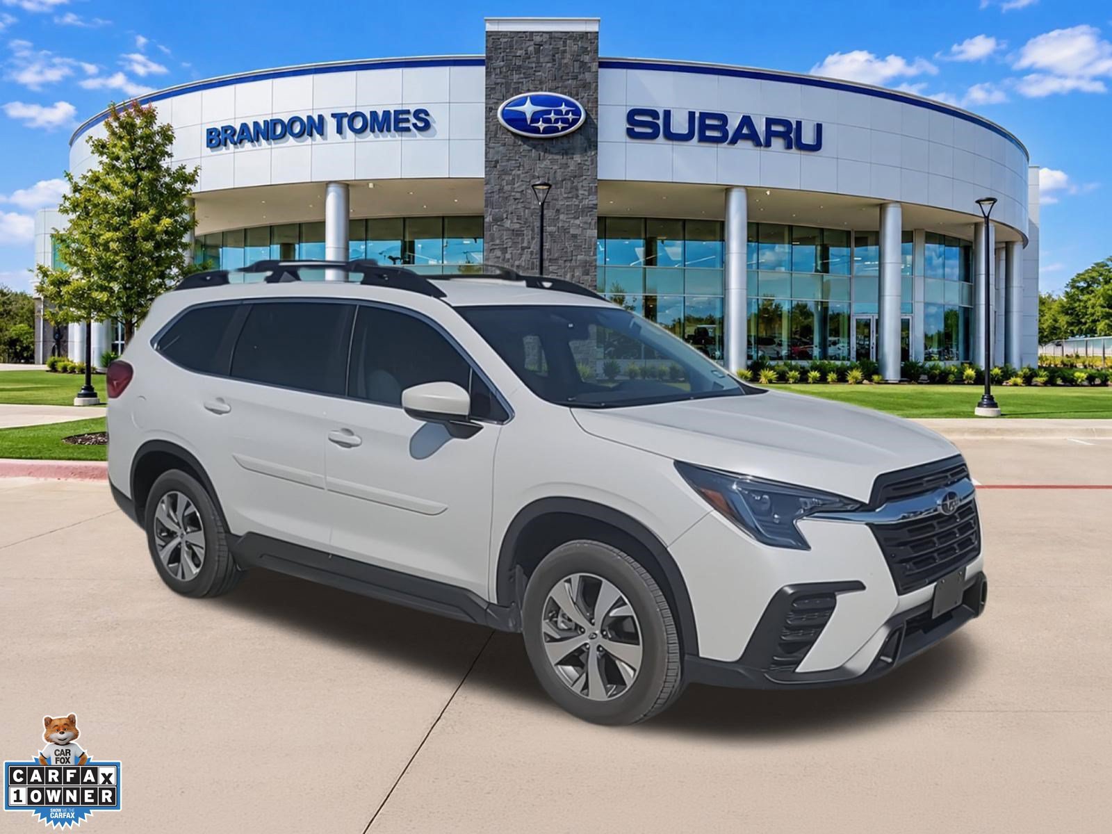 Used 2025 Subaru Ascent Premium AWD/4WD image 2