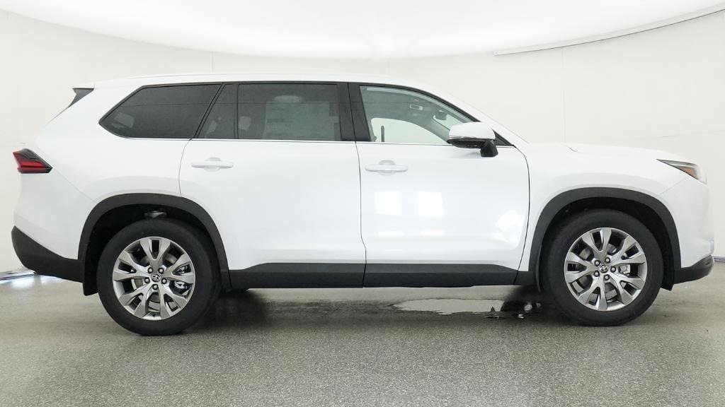 New 2026 Toyota Grand Highlander AWD Hybrid image 27