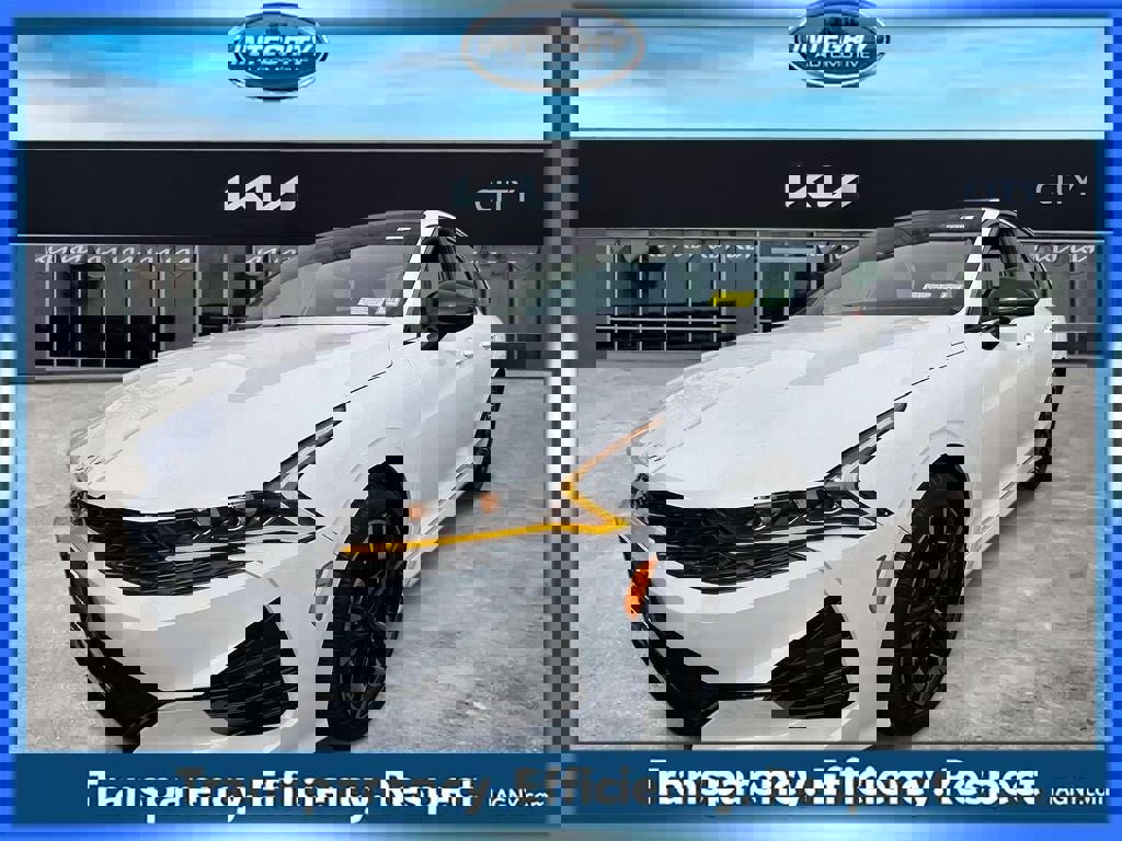 Certified 2024 Kia K5 GT-Line image 2