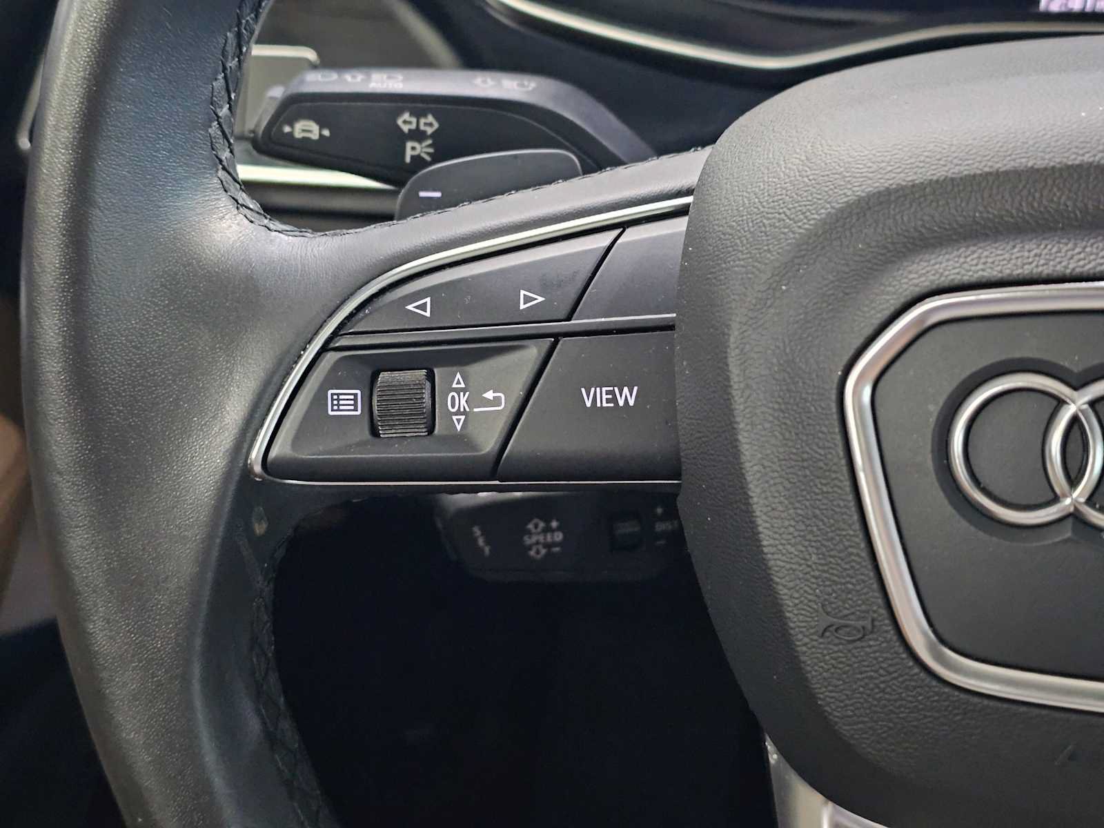 Used 2023 Audi Q7 3.0T Premium Plus w/ Premium Plus Package AWD/4WD image 29