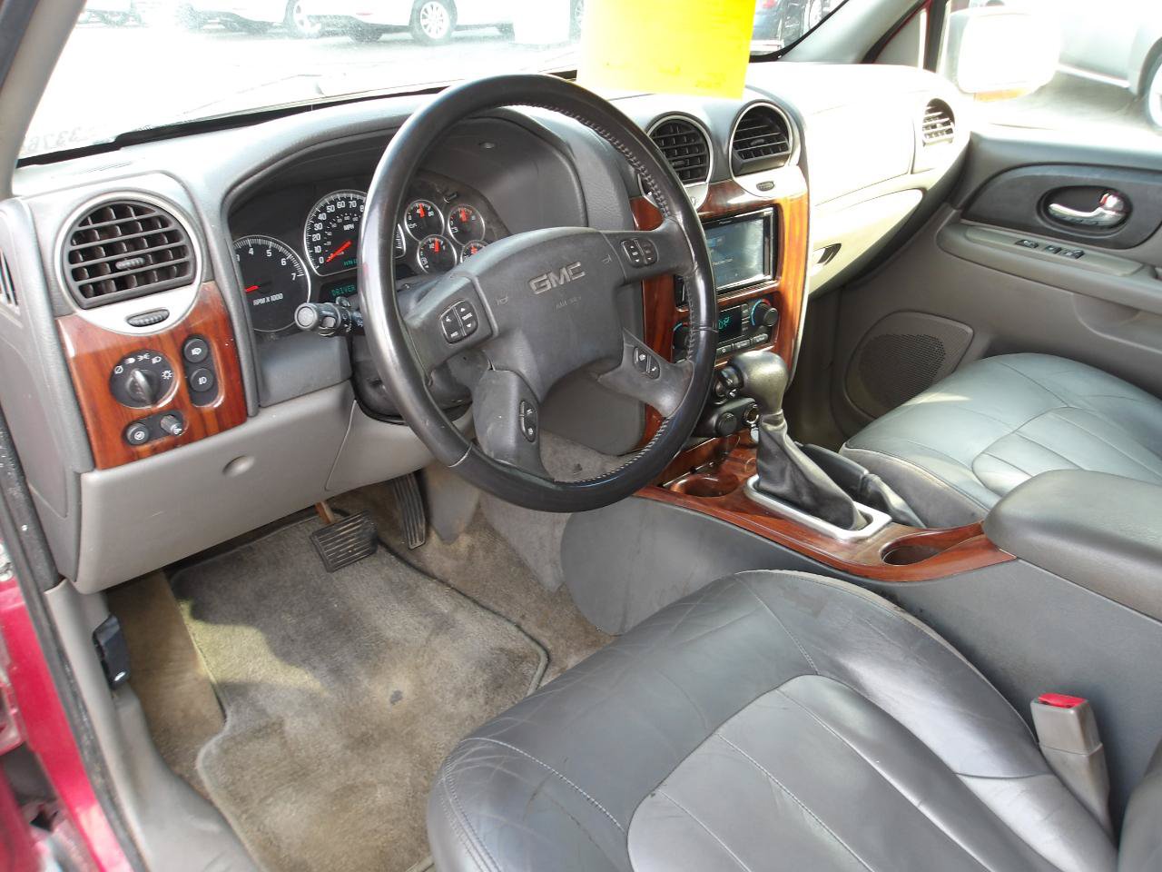 Used 2004 GMC Envoy SLT w/ Preferred Equipment Group AWD/4WD image 9