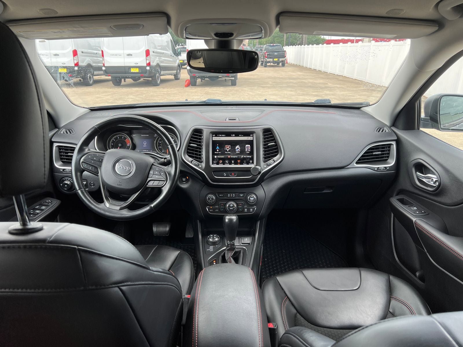 Used 2020 Jeep Cherokee Trailhawk w/ Comfort/Convenience Group AWD/4WD image 22